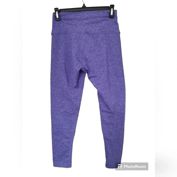 BARRE3 X BEYOND YOGA STUDIO CROPPED TANK and high waisted leggings set - Picture 5 of 5